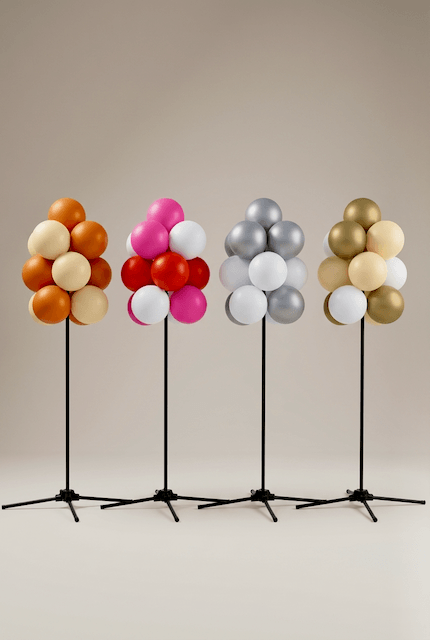 27 colores PMS para decoración de aniversario desplegados en plata, oro, rojo y blanco