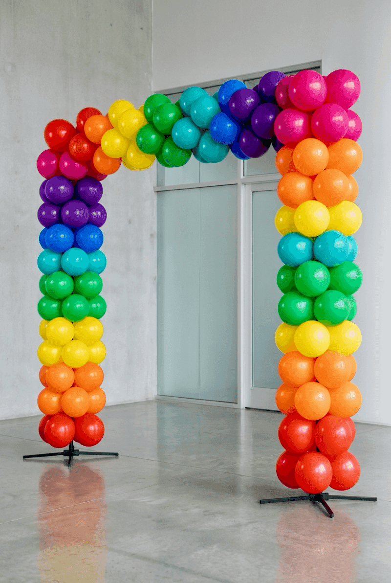 Portal de globos moderno PilaMania - forma horizontal estilizada